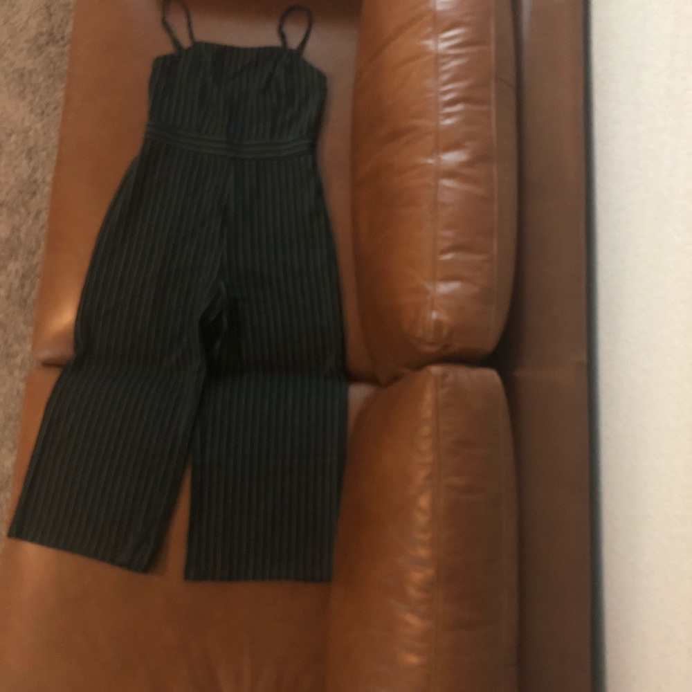 Emerald jumpsuit - Picture 2 of 5